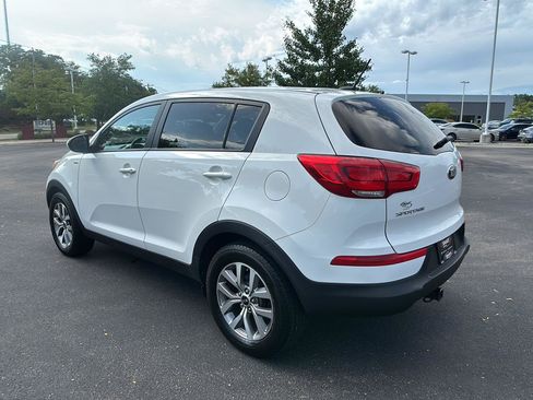 Used 2016 Kia Sportage LX AWD/4WD image 16
