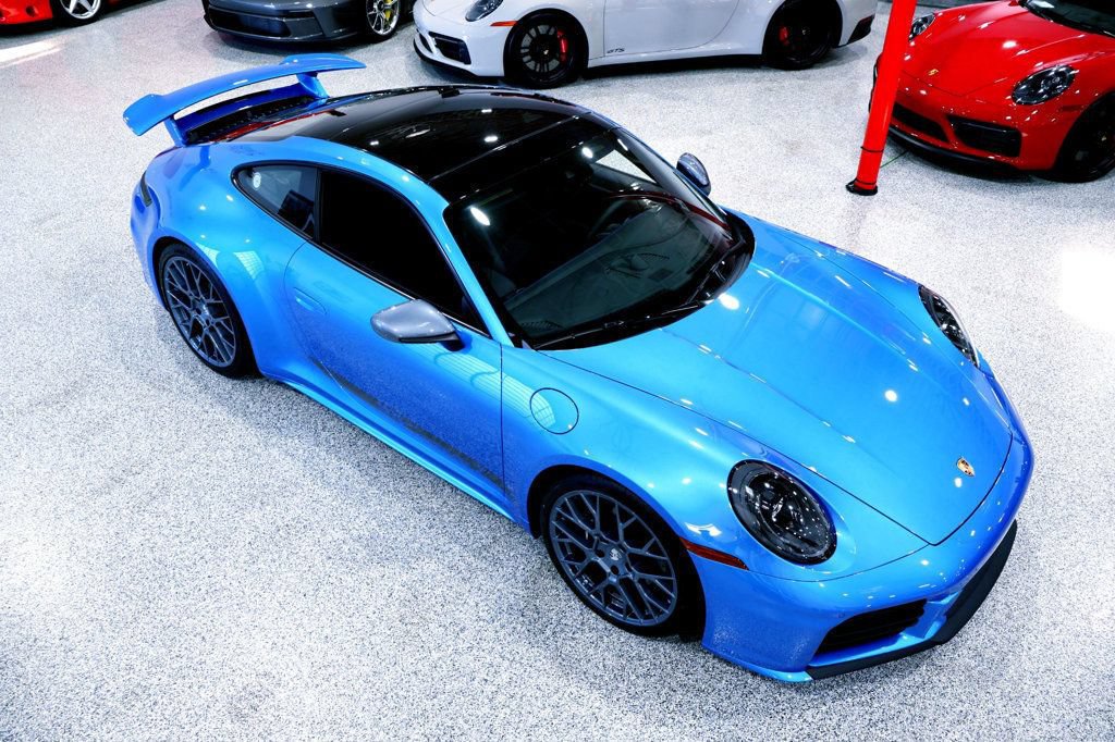 Used 2026 Porsche 911 Carrera T RWD image 10