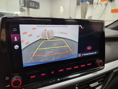 Used 2023 Kia Forte GT-Line w/ GT-Line Premium Package FWD image 16