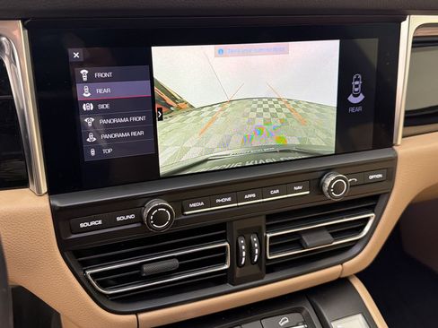 Certified 2021 Porsche Macan S w/ Premium Package Plus AWD/4WD image 16