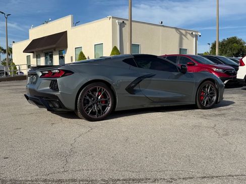 Used 2024 Chevrolet Corvette Stingray Premium Cpe w/ Body-Color Dual Roof Package RWD image 5