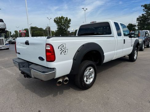 Used 2015 Ford F350 XLT AWD/4WD image 5