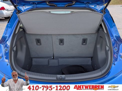 Used 2018 Chevrolet Bolt LT image 13