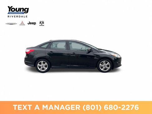 Used 2014 Ford Focus SE FWD image 6