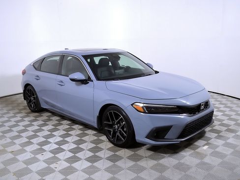 Used 2024 Honda Civic Sport Touring image 6