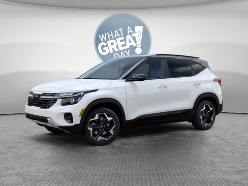 New 2026 Kia Seltos S AWD/4WD image 3