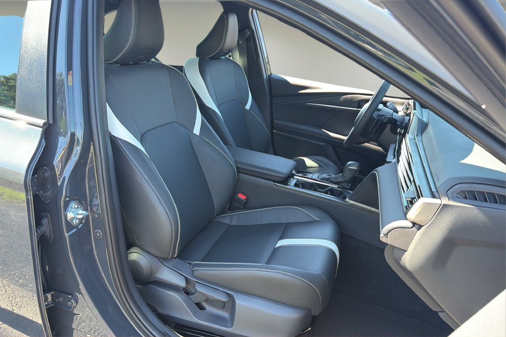 Certified 2026 Toyota Camry SE FWD image 18