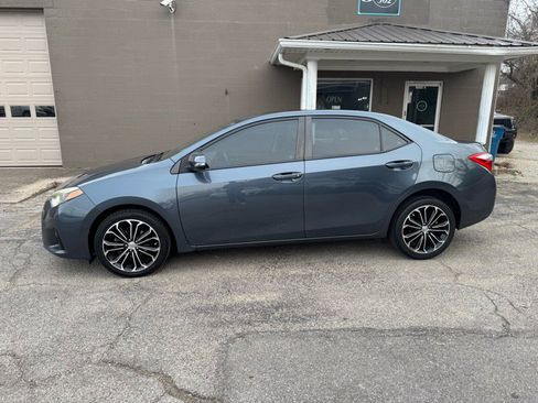 Used 2016 Toyota Corolla S Premium image 8