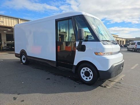 Used 2024 Chevrolet Brightdrop 600 w/ Commercial Equipment Package AWD/4WD image 2