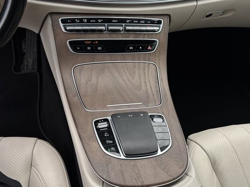 Used 2023 Mercedes-Benz E 450 4MATIC Sedan image 22