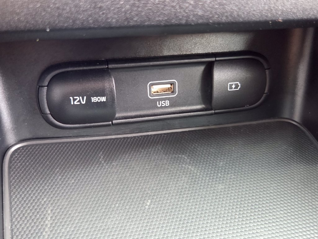 Used 2024 Kia Forte LXS w/ LXS Technology Package FWD image 27