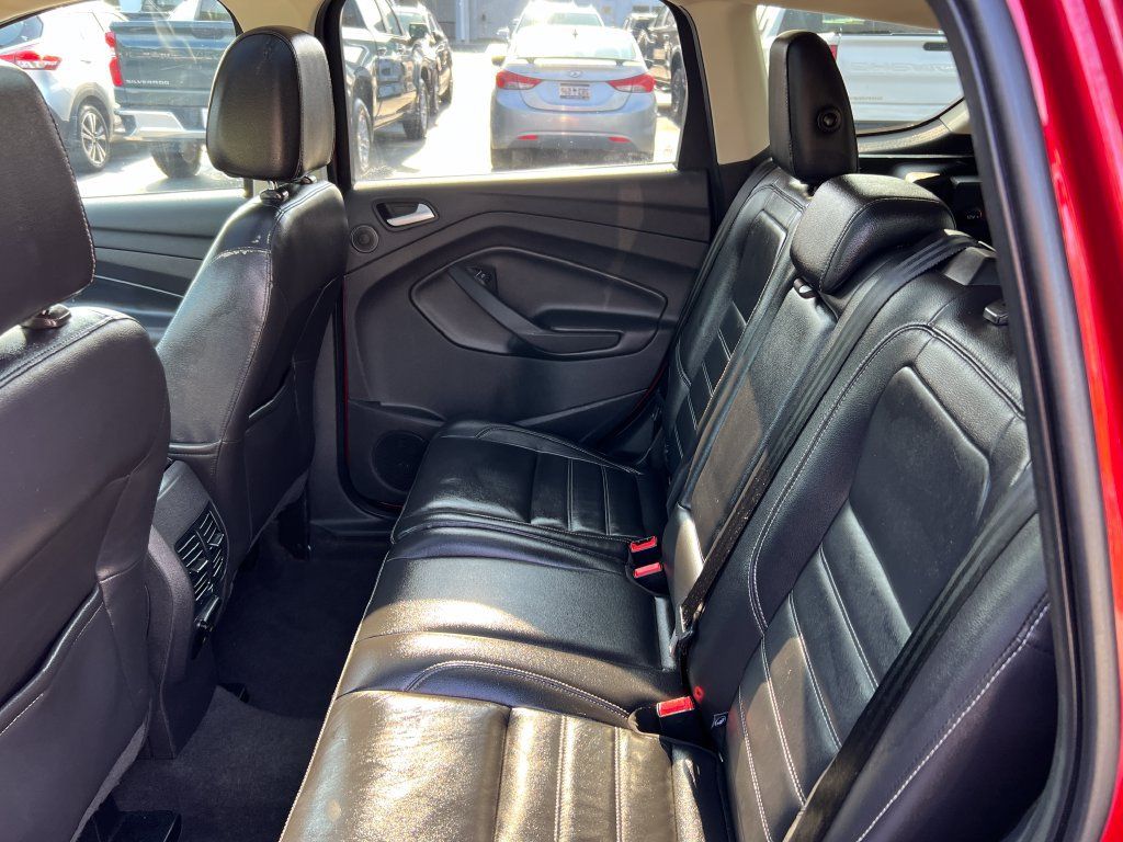 Used 2017 Ford Escape Titanium FWD image 15