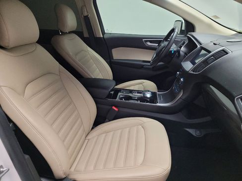 Used 2019 Ford Edge SEL w/ Equipment Group 201A AWD/4WD image 21