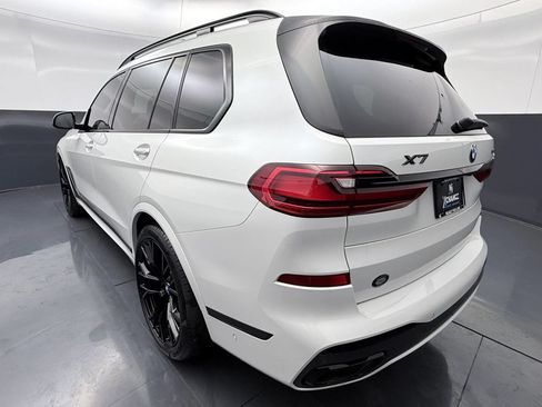 Used 2019 BMW X7 xDrive50i w/ M Sport Package AWD/4WD image 5