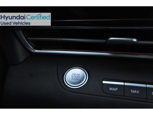 Certified 2025 Hyundai Elantra Limited FWD image 28