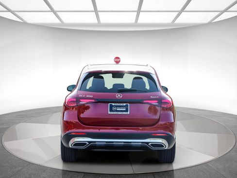 New 2026 Mercedes-Benz GLC 300 GLC 300 image 3