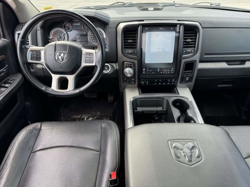 Used 2017 RAM 1500 Laramie w/ Convenience Group image 11