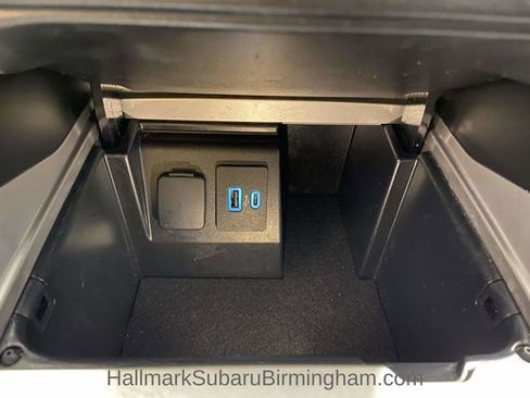 Used 2023 Ford Explorer Limited image 20