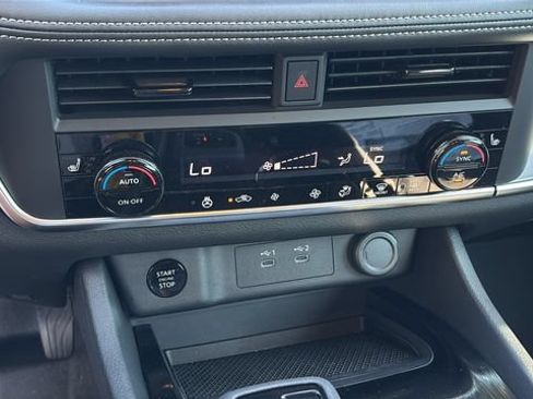 Used 2026 Nissan Rogue Dark Armor FWD image 31