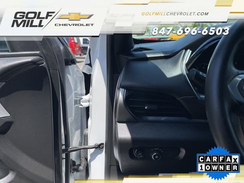 Certified 2023 Chevrolet Traverse LT AWD/4WD image 16