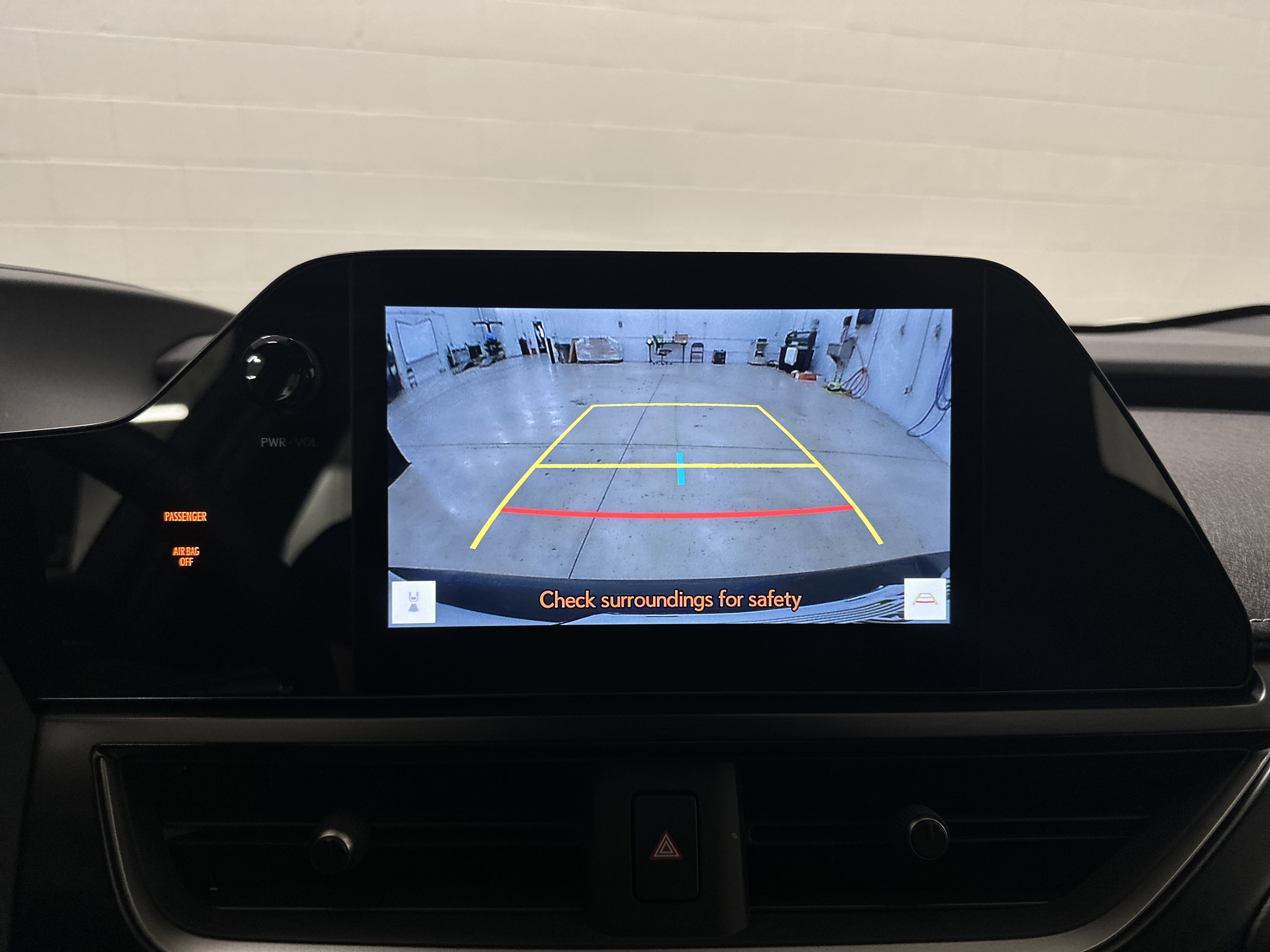 Certified 2025 Lexus UX 300h AWD w/ Accessory Package (Z2) image 25