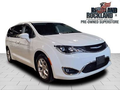 Used 2018 Chrysler Pacifica Touring Plus w/ Tire & Wheel Group