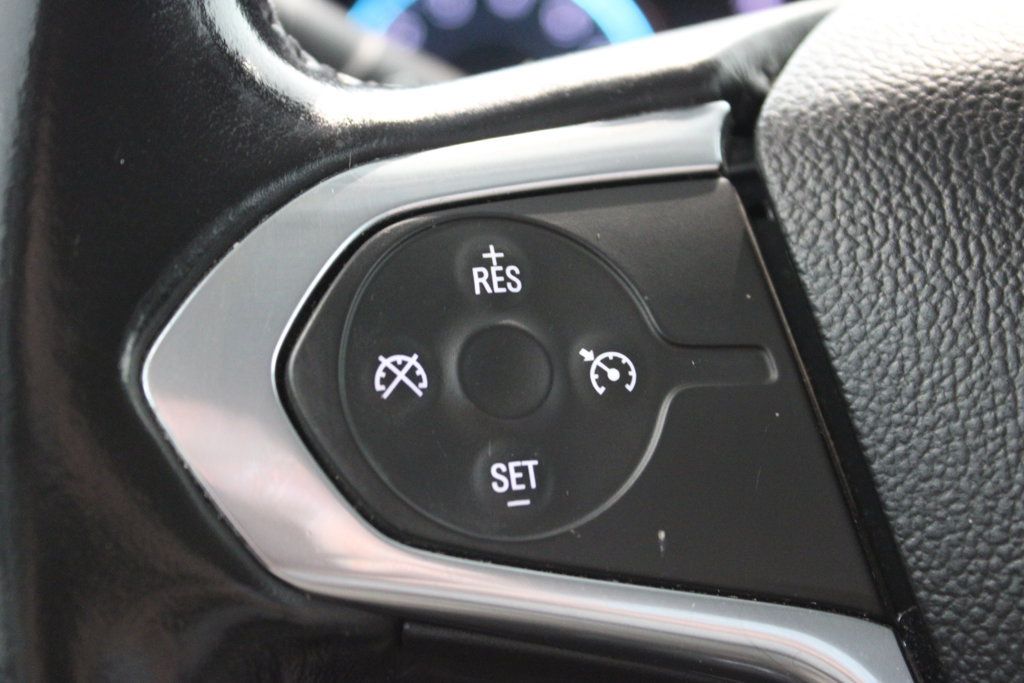 Used 2019 Chevrolet Traverse LT w/ LPO, Cargo Package AWD/4WD image 22