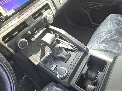 New 2026 Toyota Tacoma SR AWD/4WD image 13