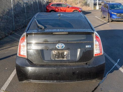 Used 2014 Toyota Prius Four image 4