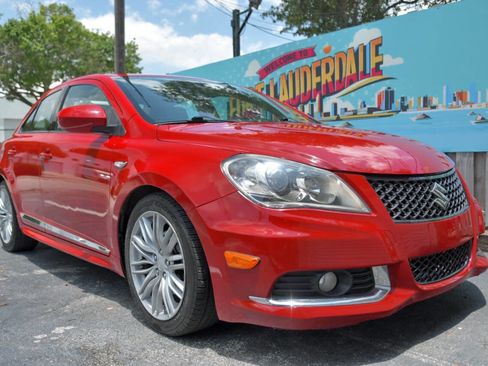 Used 2013 Suzuki Kizashi Sport SLS image 26