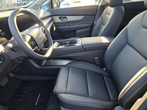 New 2025 Nissan Murano SL image 13