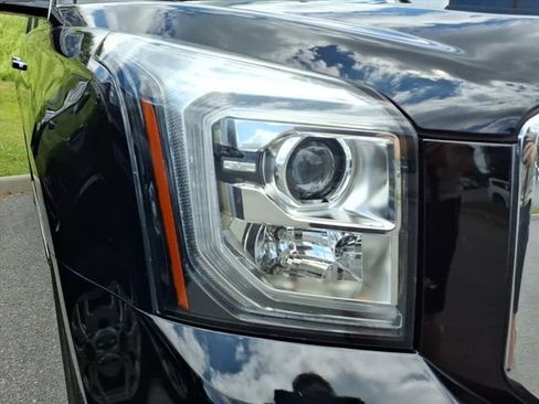 Used 2015 GMC Yukon Denali w/ Open Road Package AWD/4WD image 3