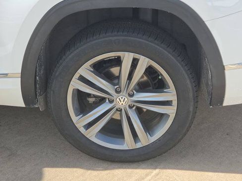 Used 2019 Volkswagen Atlas SEL R-Line AWD/4WD image 31