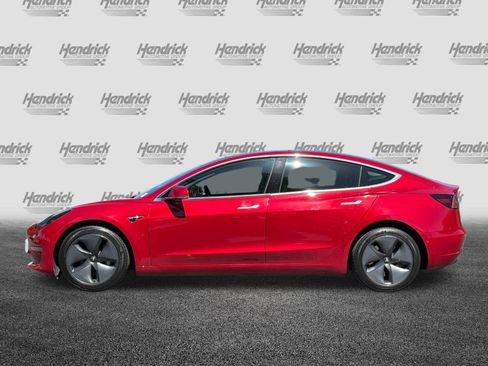 Used 2019 Tesla Model 3 Standard Range RWD image 8