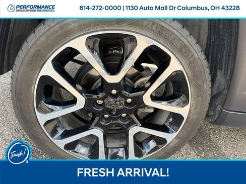 Used 2018 Jeep Compass Limited w/ Navigation Group AWD/4WD image 24