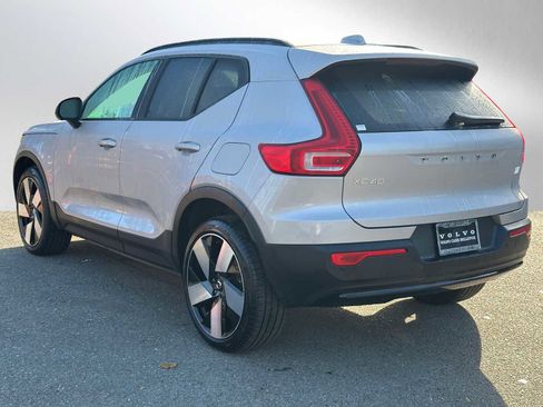 Certified 2023 Volvo XC40 Recharge Ultimate image 5