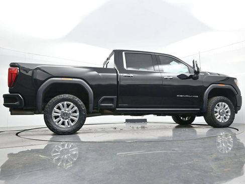 Used 2023 GMC Sierra 3500 Denali w/ Denali Ultimate Package image 55