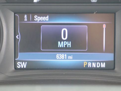 Used 2022 Buick Encore Preferred w/ Safety Package FWD image 27