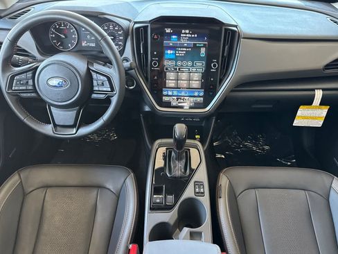 Certified 2025 Subaru Crosstrek 2.5i Limited AWD/4WD image 3
