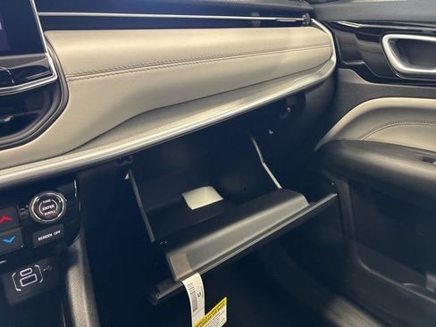 New 2026 Jeep Compass Limited AWD/4WD image 35