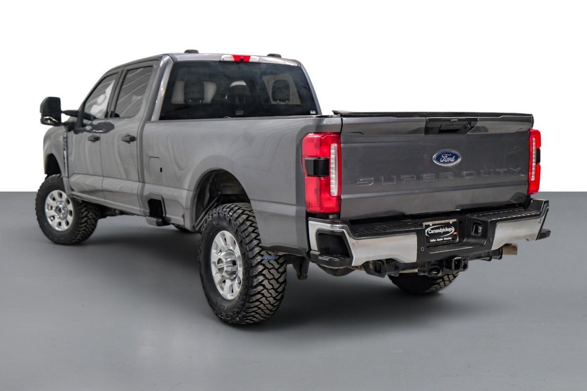 Used 2023 Ford F350 XLT w/ 360-Degree Camera Package AWD/4WD image 8