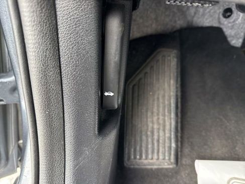 Used 2023 Kia Forte LXS image 24