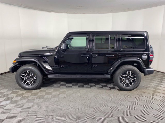 New 2027 Jeep Wrangler Unlimited Sahara AWD/4WD image 10