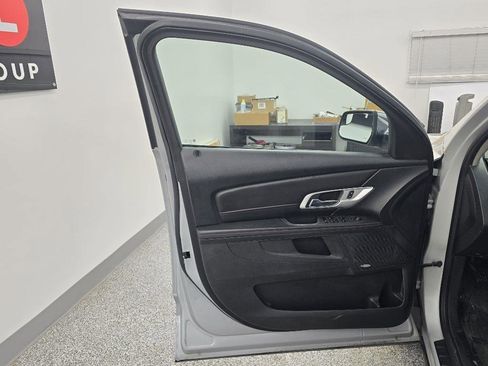 Used 2012 GMC Terrain SLT FWD image 23