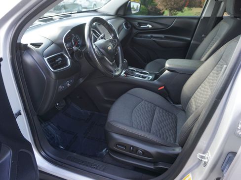 Used 2021 Chevrolet Equinox LT image 7