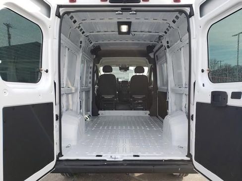 New 2025 RAM ProMaster 1500 w/ Quick Order Package 22G SLT FWD image 8
