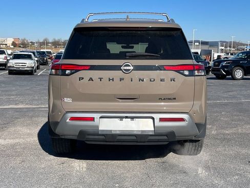 Used 2023 Nissan Pathfinder Platinum w/ Black Appearance Package image 6