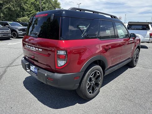 Used 2025 Ford Bronco Sport Outer Banks w/ Outer Banks Tech Package+ AWD/4WD image 7