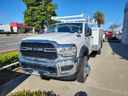 New 2024 RAM 5500 Tradesman image 2