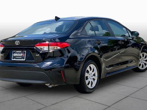 Used 2026 Toyota Corolla LE FWD image 13